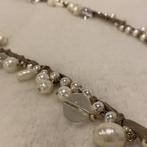 Chico pearl/satin necklace